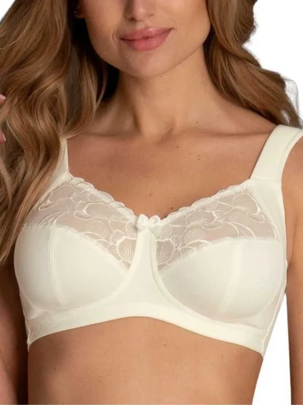Anita Women's Lucia Comfort Bra in White Size: 42C White 42C