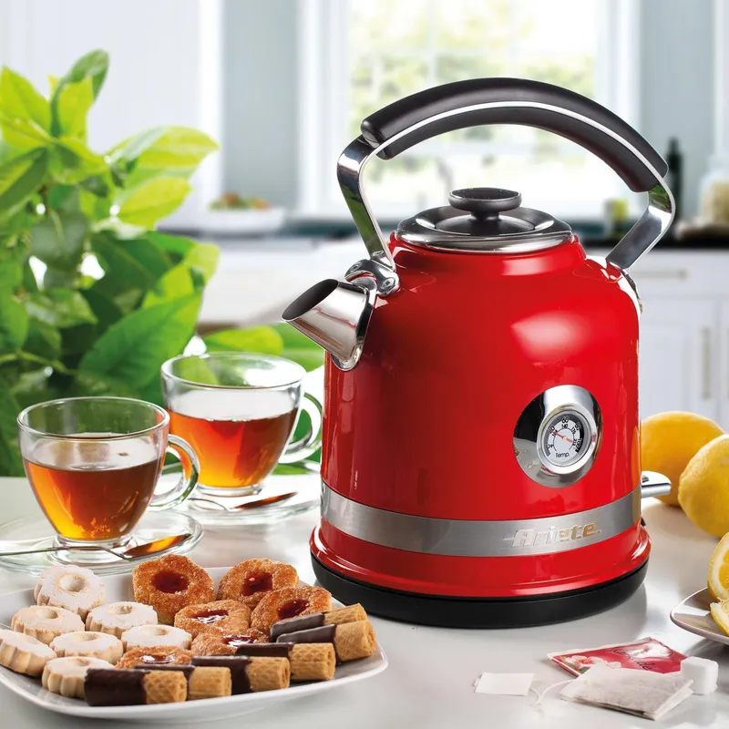 Ariete Cordless Electric Kettle, 1.7 Litre Capacity in Red Red