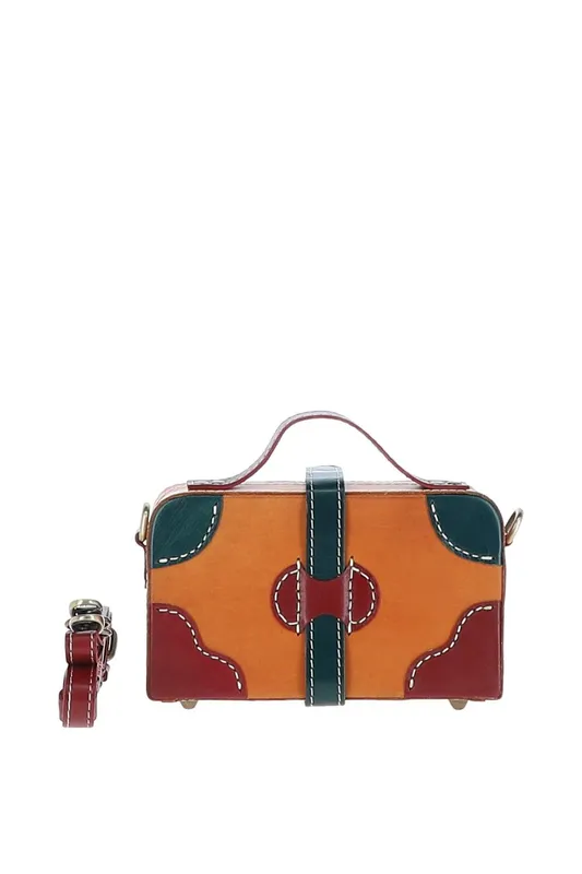 Ashwood Leather Women's 'Adelaide' Leather Shoulder Bag in Tan Tan One Size