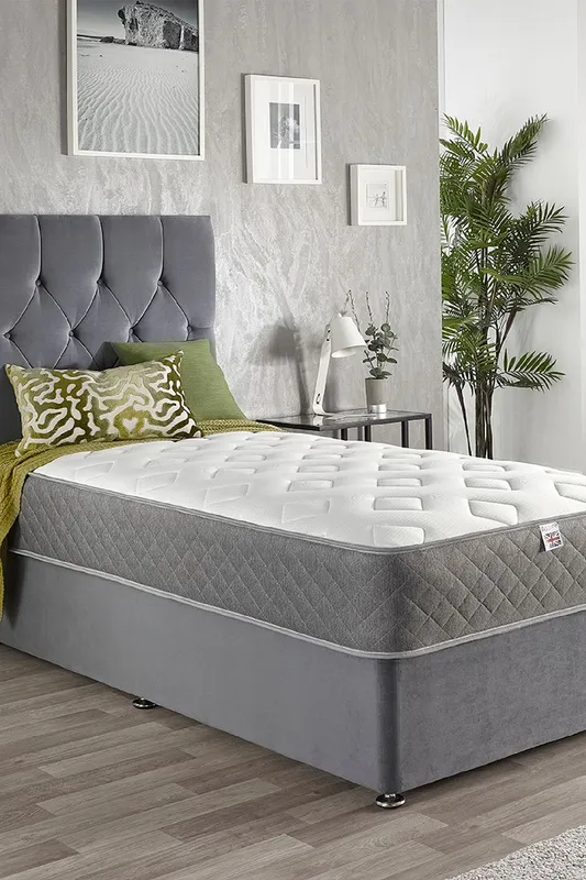 Aspire Cool Touch Diamond Memory Foam & Bonnell Spring Hybrid Mattress in White Size: Small Single White Small Single