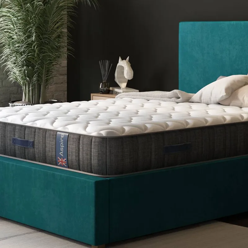 Aspire Medium Comfort Hybrid Pocket Mattress in White Size: Small Single - White