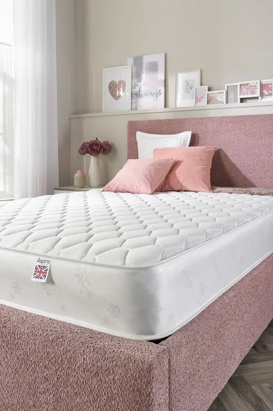 Aspire Quad Layer Natural Wool 900 Hybrid Mattress in White Size: Small Double - White