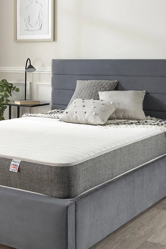 Aspire Unisex Pocket+ 3000 Memory Mattress in White Size: King White female