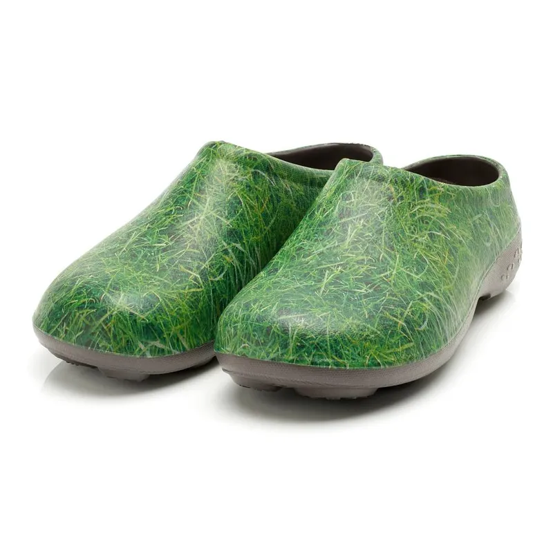 Backdoorshoes Men's Classic Waterproof Garden Clogs - - Size: 11
