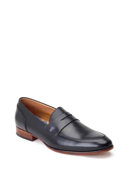 Base London Men's Bruno Penny Loafer in Black Size: 10 Black 10