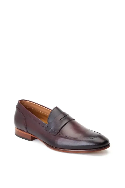 Base London Men's Bruno Penny Loafer in Wine Size: 9 Wine 9