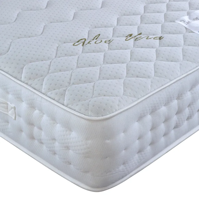 Bedmaster Aloe Vera Pocket Sprung Memory Foam Mattress in White Size: King White King