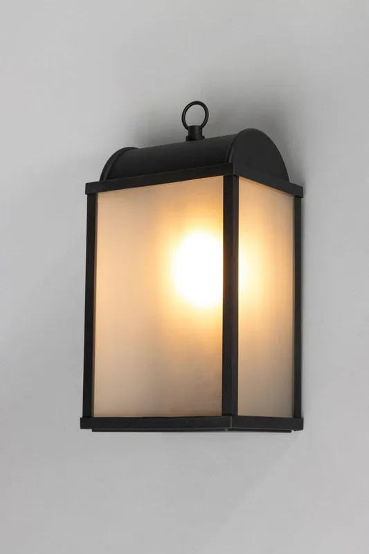 Bhs Lighting Unisex Rhys Outdoor Wall Light in Black Black female