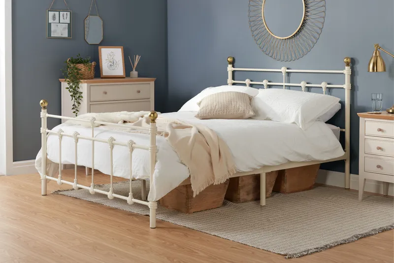 Birlea Atlas Bed in Cream Size: Double Cream Double