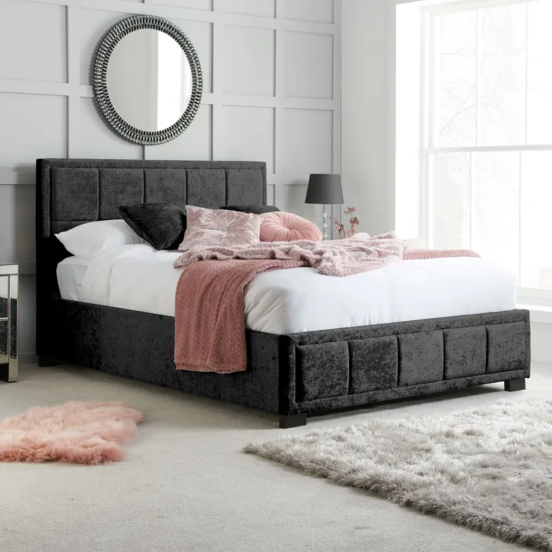 Birlea Hannover Bed in Black Size: King Black King
