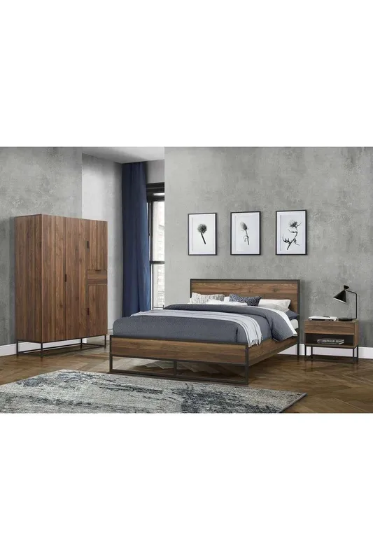 Birlea Houston Bed in Walnut Size: Double Walnut Double