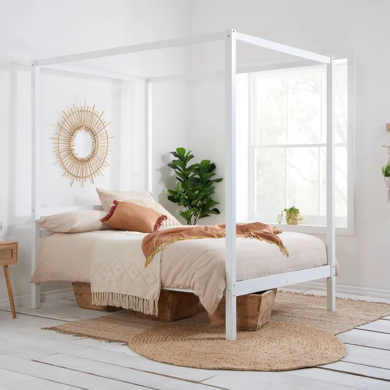 Birlea Unisex Four Poster Bed Frame Solid Wood 4 Poster Canopy Mercia in White Size: King White female