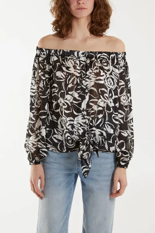 Blue Vanilla Women's Black Tie Front Bardot Top Size: Small - Black
