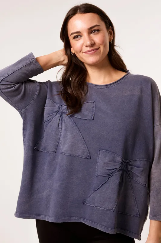 Blue Vanilla Women's Blue Bow Sweatshirt Size: S/M Blue S/M
