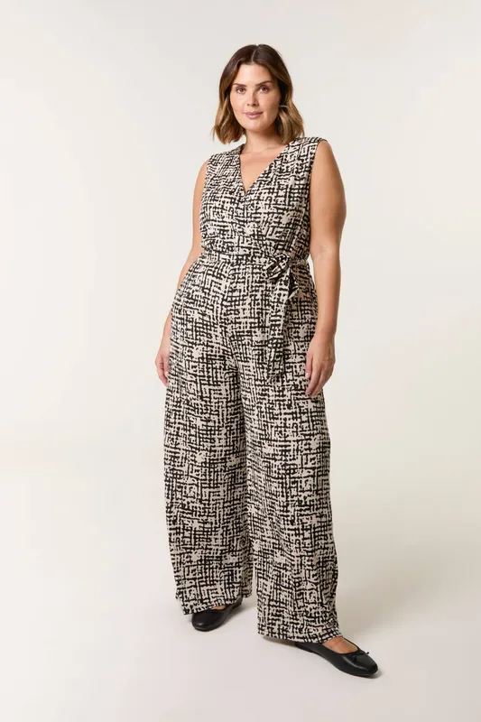 Blue Vanilla Women's Multi Curve Sleeveless Belted Jumpsuit Size: 18-20 - Multicolor