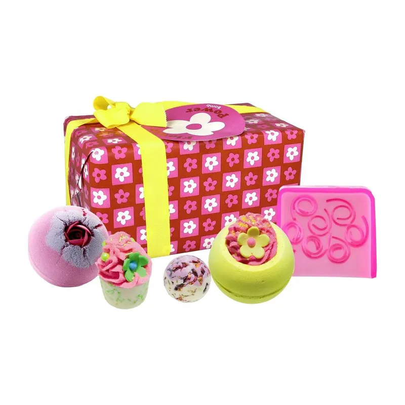 Bomb Cosmetics Women's Flower Power Bath & Body Bath Bomb Gift Set in Pink Pink