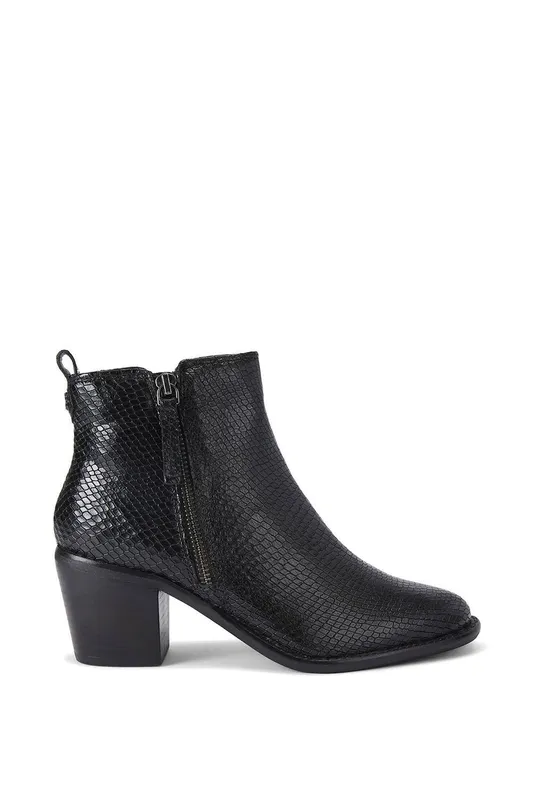Carvela Women's 'Secil' Leather Lizard Print Boots in Black Size: 7 Black