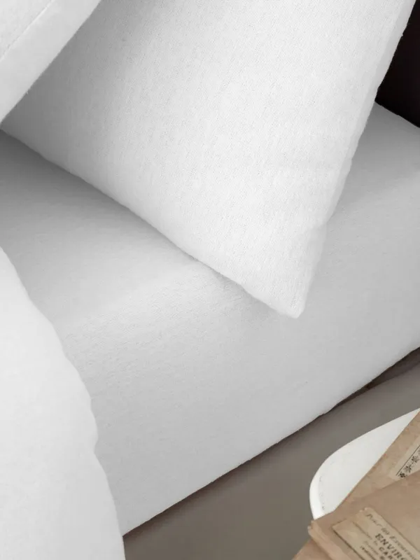 Catherine Lansfield 'Brushed Cotton' Fitted Sheet in White Size: King Fitted White King Fitted