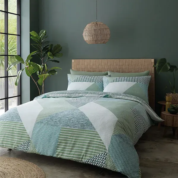 Catherine Lansfield Larsson Geo Double Duvet Set Green