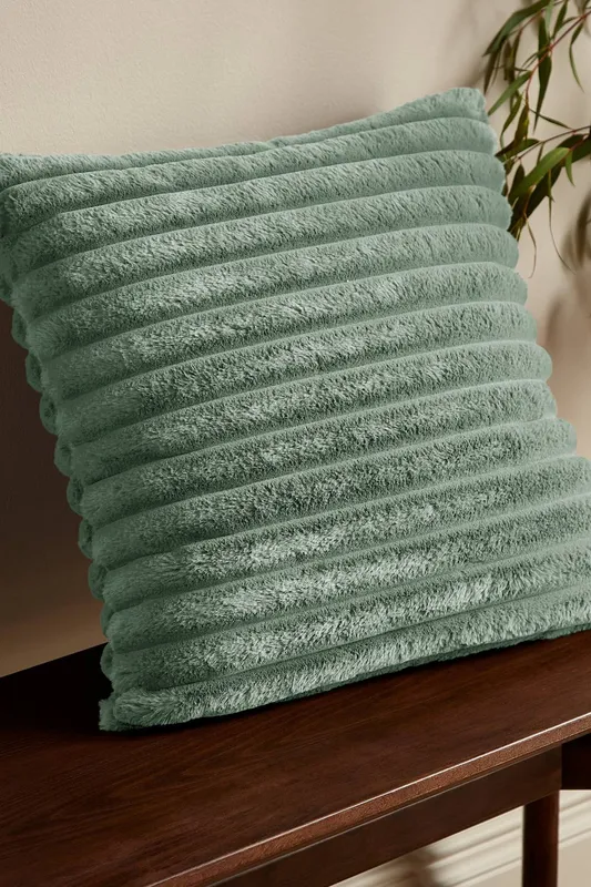 Catherine Lansfield 'Cosy Ribbed' Cushion in Green Size: 45cm x 45cm - Green