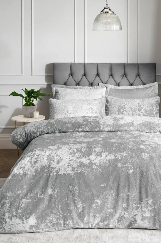 Catherine Lansfield 'Crushed Velvet' Duvet Set in Silver Size: Double - Silver