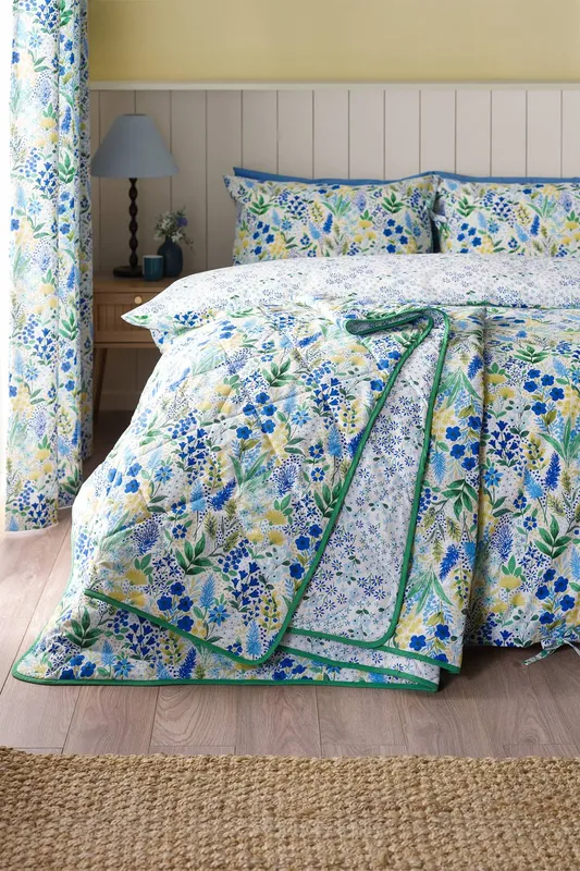 Catherine Lansfield 'Tilly Floral' Fully Reversible Bedspread in Blue - Blue