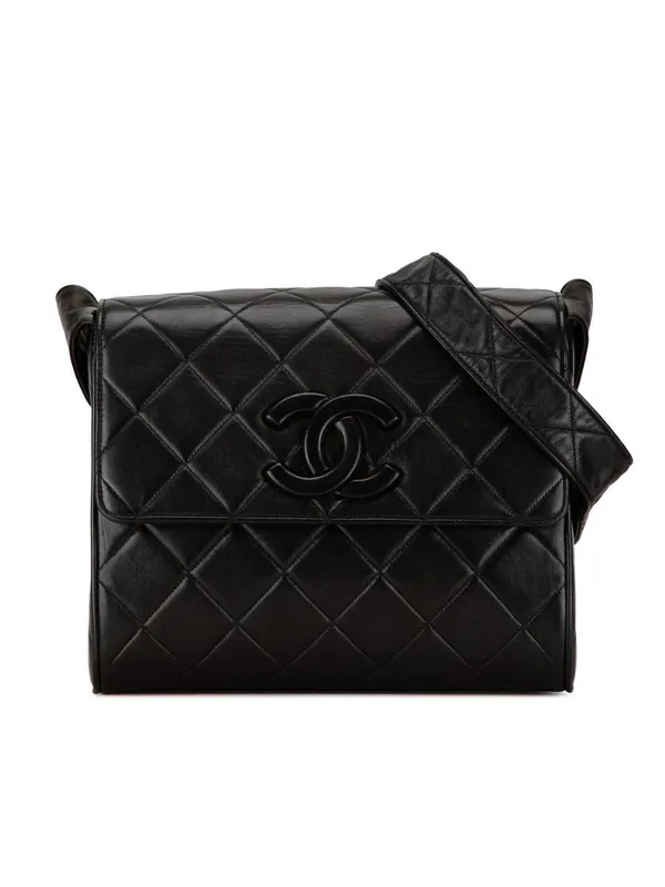 Chanel Women's Preloved CC Quilted Lambskin Flap Bag in Black - Black