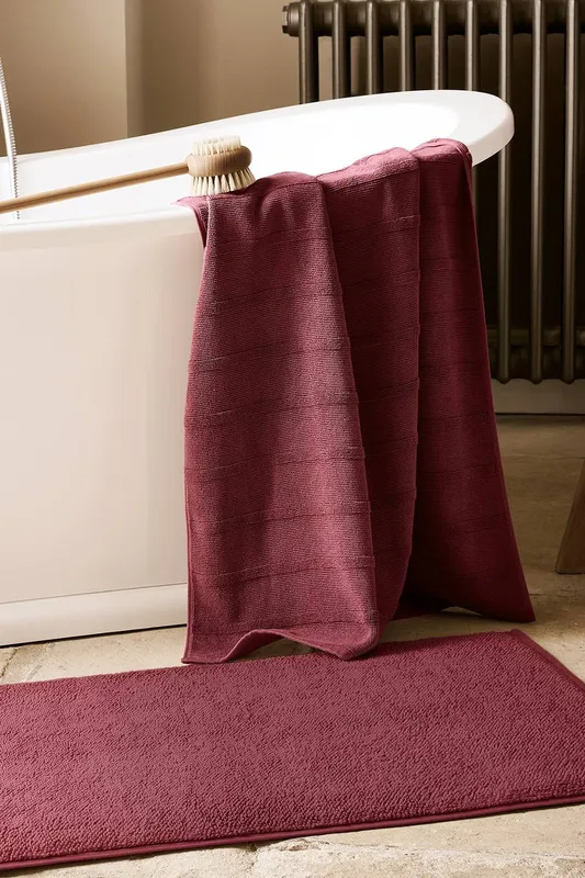 Christy 'Highgate' Turkish Cotton Textured Towels in Maroon Maroon