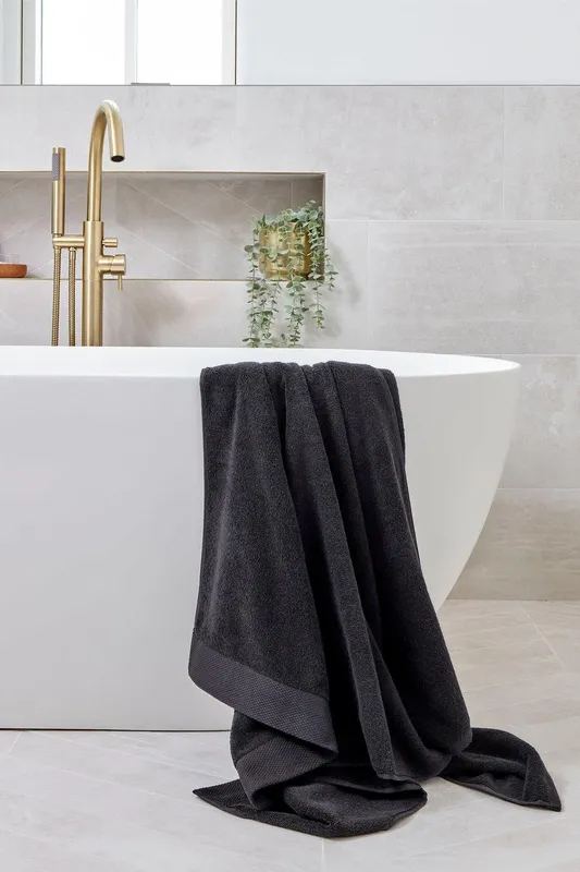 Christy 'Luxe' Elegant 100% Turkish Cotton 730GSM Towels in Black Black