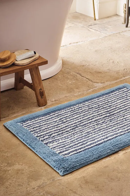 Christy 'Portobello Stripe' Coastal Inspired Bath Rugs in Blue - Blue