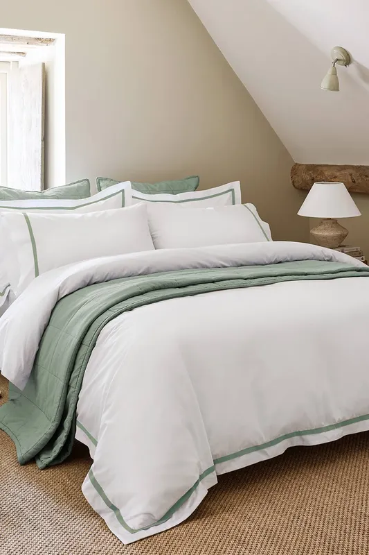 Christy 'Beaumont' Luxury Cotton Percale Hotel Duvet Cover Sets in Green Size: Double - Green - Size: Double