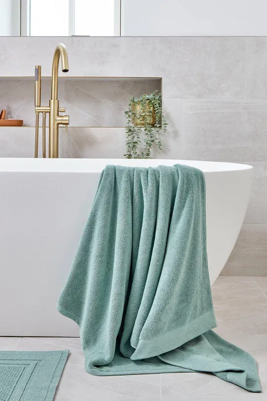 Christy 'Luxe' Elegant 100% Turkish Cotton 730GSM Towels in Light Blue Light Blue