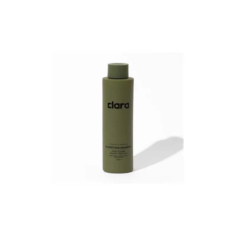 Clara Cleanse & Refresh Clarifying Shampoo in Green Size: 1 - Green - Size: 1
