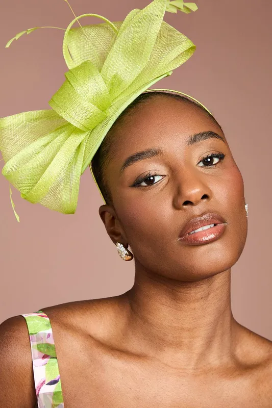 Coast Women's Bow & Feather Fascinator in Lime Lime female