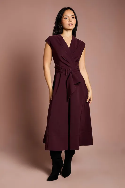 Coast Women's Petite Belted Crepe Dress in Chocolate Size: 8 - Chocolate