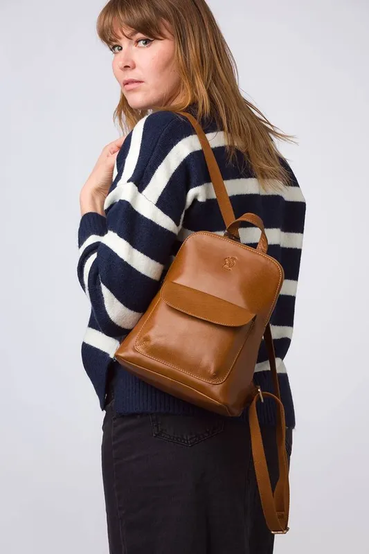 Conkca London Women's 'Kerrie' Leather Backpack in Tan Tan One Size female