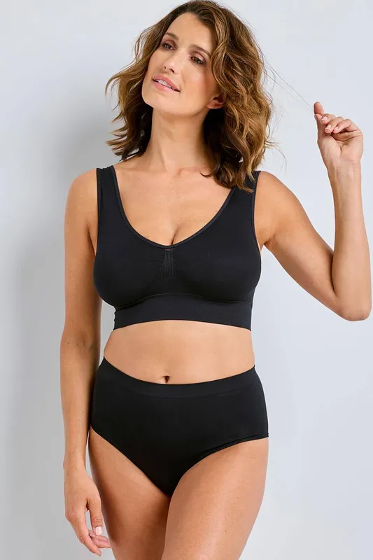Cotton Traders Women's 2 Pack Lace Back Comfort Bras in Black Size: 14-16 - Black