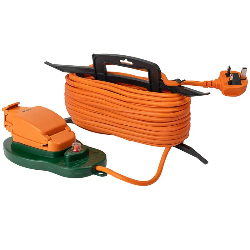 Daewoo Weatherproof 15M Garden Cable Reel Outdoor Extension Lead Power Socket in Orange - Orange - Size: One Size