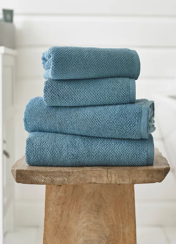 Deyongs Romeo Luxury Textured Quik Dri 100% Cotton Towels in Mid Blue Size: Bath Towel - Mid Blue