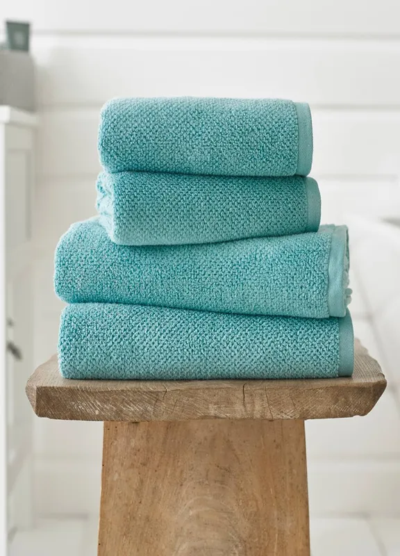 Deyongs Unisex Romeo Luxury Textured Quik Dri 100% Cotton Towels in Mint Mint female