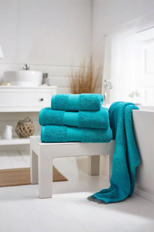 Deyongs Unisex Bliss Pima Supersoft Fluffy Cotton 650gsm Towels in Teal Teal female