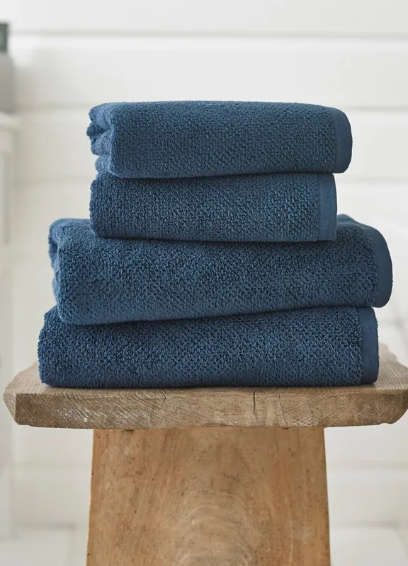 Deyongs Unisex Romeo Luxury Textured Quik Dri 100% Cotton Towels in Navy Navy female