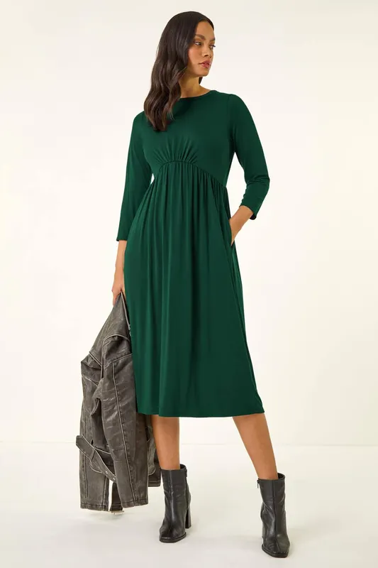 Dusk Women's Gathered Pocket Stretch Midi Dress in Green Size: 12 Green 12