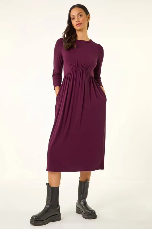 Dusk Women's Gathered Pocket Stretch Midi Dress in Wine Size: 10 Wine female