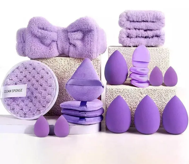Dyzi 20-Piece Purple Makeup Kit Complete Set with Soft Brushes Beauty Blender & More in Clear Clear