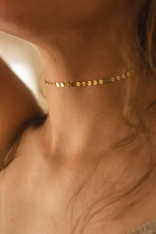 Elk & Bloom Women's Dainty Gold 14K Disc Choker - Gold