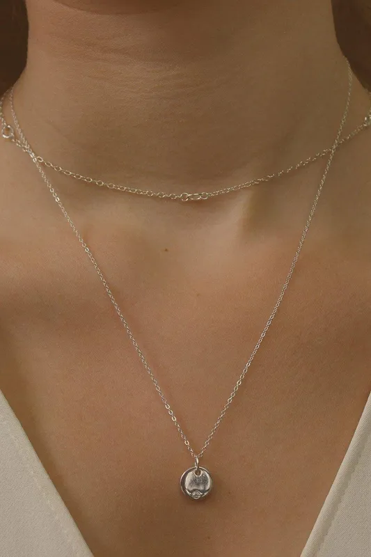 Elk & Bloom Women's Dainty Silver Disc Necklace - Silver - Size: One Size