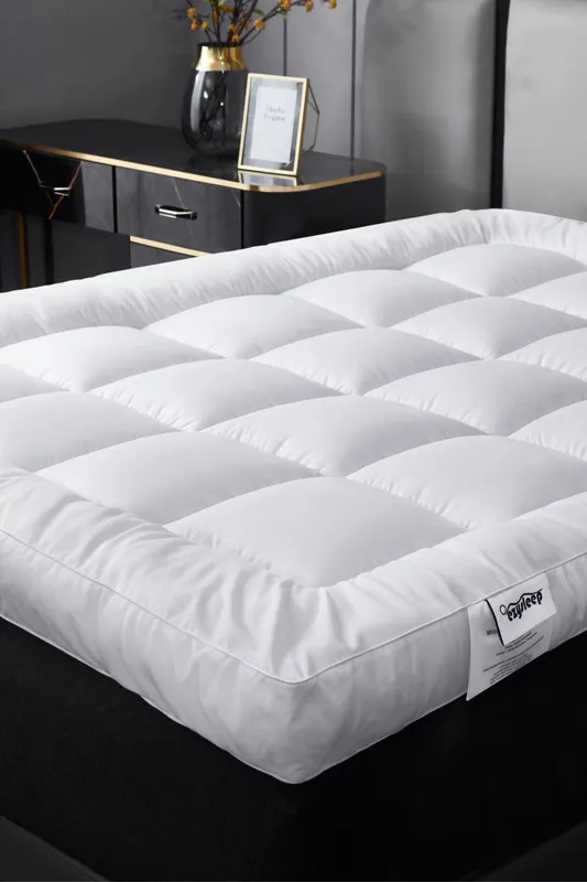 Ezysleep 4 Inch Thick Super Soft Mattress Topper in White Size: Double - White - Size: Double