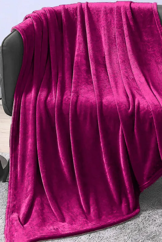 Ezysleep Unisex Extra Large Faux Mink Super Soft Throw in Pink Size: 220cm x 240cm Pink 220cm x 240cm female