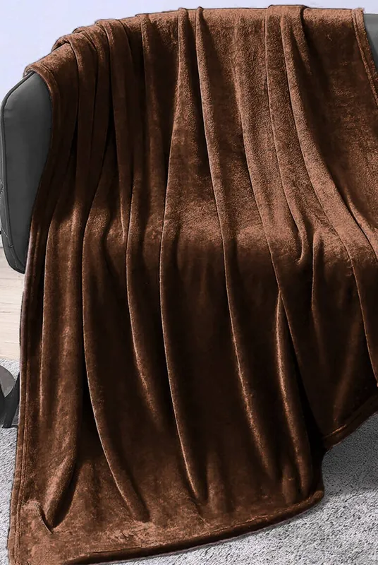 Ezysleep Large Faux Mink Super Soft Throw in Chocolate Size: 140cm x 200cm - Chocolate